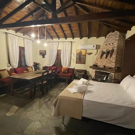 Holiday home Ampeli Stoneηouse