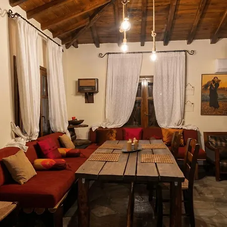Ampeli Stoneηouse Holiday home Nea Madhitos
