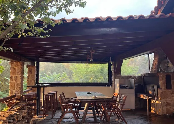 Ampeli Stoneηouse 펜션